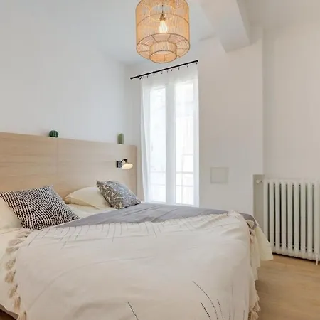 아파트 Magnificent Renovated 4-room - Croisette Carre D'or 칸느
