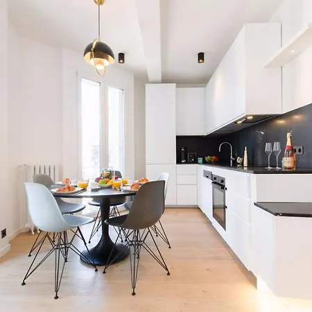 아파트 Magnificent Renovated 4-room - Croisette Carre D'or
